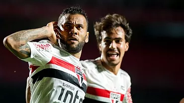 Transferuri vara 2021 Dani Alves sia reziliat contractul cu Sao Paulo