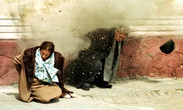 Ce a strigat Nicolae Ceaușescu înainte să fie ucis. Pe cine a blestemat soțul Elenei Ceaușescu în fața plutonului de execuție