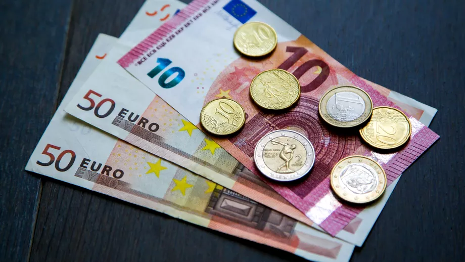 Curs valutar BNR, joi, 30 septembrie 2021. Cotația monedei euro. Update