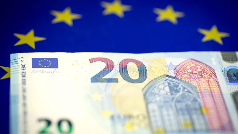 Curs valutar BNR miercuri 22 martie O noua crestere pentru euro devalorizare pentru dolar