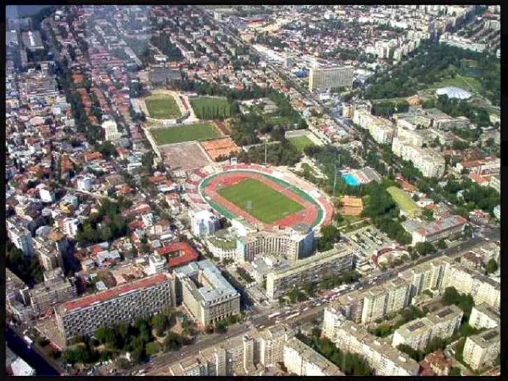 Stadionul Dinamo are un amplasament excelent, aproape de centrul Bucureștiului, tentant pentru marii afaceriști imobiliari. Așa cum se pretinde, dar nu este, și patronul Ionuț Negoiță. Sursa foto: wikimapia.org