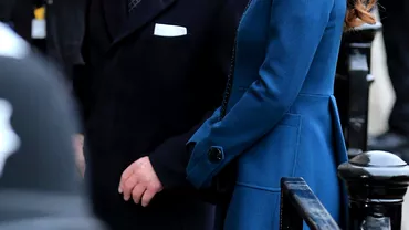 Ce semnificatie are colierul purtat de Kate Middleton la inmormantarea Printului Philip