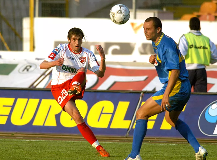 Cristi Pulhac, în Dinamo - FCM Bacău 3-0. Foto: SportPictures.eu