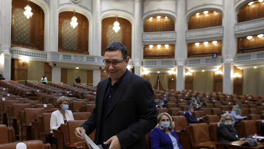 Ponta dezlantuit in Parlament Discurs dur Imi vine sa vomit chiar nu mai pot De la Portocala la premierul Orban