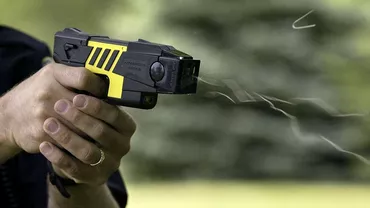 USR cere ca politistii din Romania sa fie dotati cu pistoale cu electrosocuri ca in SUA