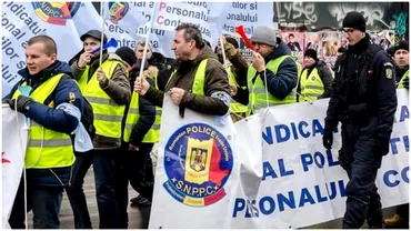 O noua zi cu proteste ale politistilor la Ministerul Finantelor Revendicarile sindicalistilor