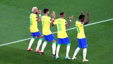 Presa din intreaga lume saluta calificarea entuziasmanta a Braziliei in sferturile Cupei Mondiale Samba pe teren