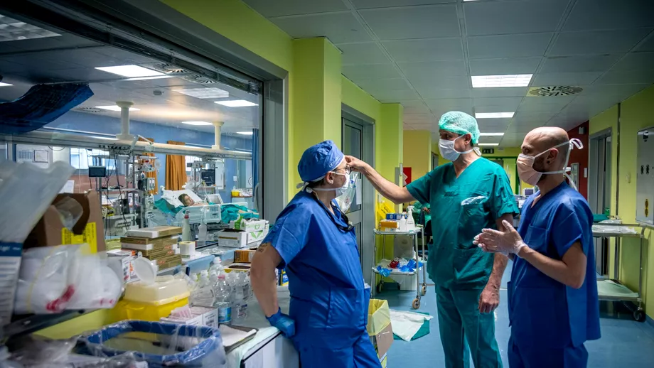 Un brasovean la un pas de a fi operat din greseala Barbatul venise la spital pentru a asista la nasterea fetitei sale