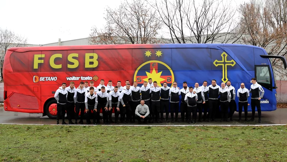 FCSB sia schimbat autocarul sa marit crucea lui Gigi Becali si a disparut sponsorul falimentar Foto