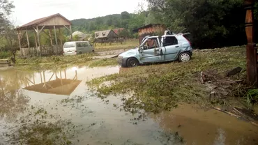 Bani de la Guvern pentru sinistratii din Grecesti localitate afectata grav de inundatii