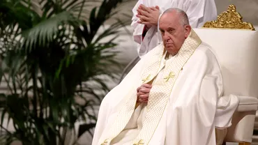 Papa Francisc a implinit 86 de ani Suveranul pontif a sarutat mana unui om al strazii intro ceremonie de la Vatican