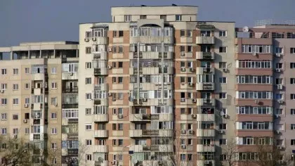 Schimbări pe piața imobiliară. Spre ce se orientează românii, după ce băncile au...