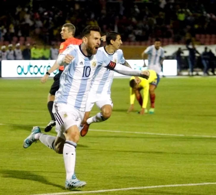Lionel Messi bucurându-se după hattrickul reușit în meciul cu Ecuador care a adus calificarea Argentinei la Campionatul Mondial din 2018