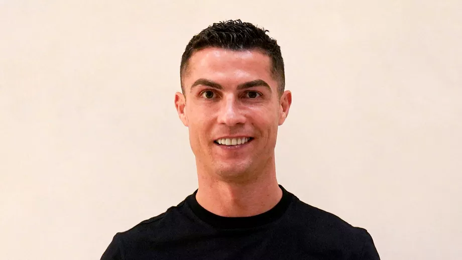 Isterie in Arabia Saudita dupa transferul lui Cristiano Ronaldo Cozi interminabile la magazinul oficial al lui AlNassr