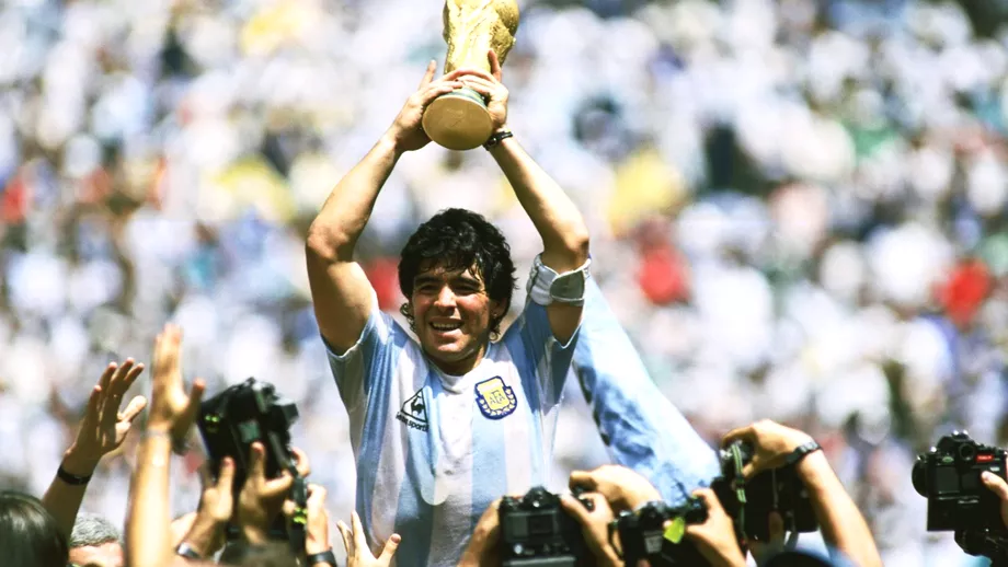 Diego Maradona eroul Argentinei in 1986 Mana lui Dumnezeu a facut dreptate Video