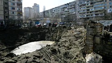 Bombardamente de amploare in Ucraina Kiev si Lvov vizate de zeci de rachete rusesti