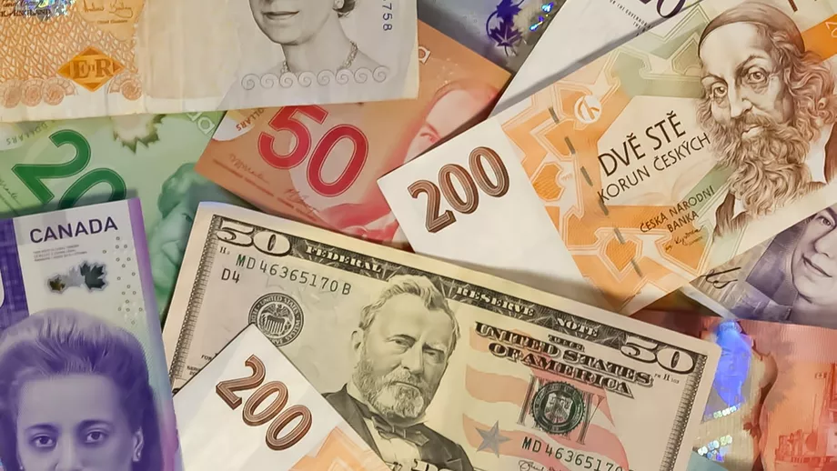 Curs valutar BNR luni 6 februarie Aprecieri pentru moneda euro si dolarul american Update