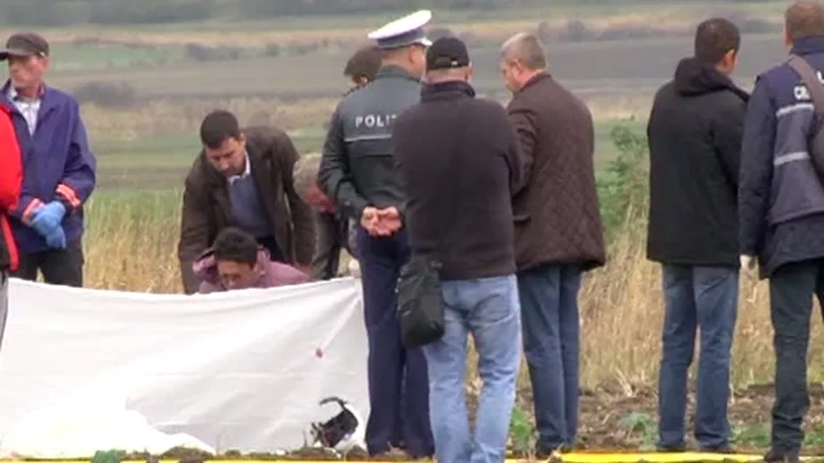 Parasutist MORT in Cluj I sa deschis accidental parasuta de rezerva si a fost tras afara din avion