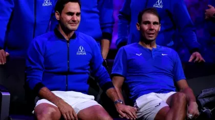 S-au ținut de mână și au plâns împreună. Imagini memorabile cu Roger Federer...