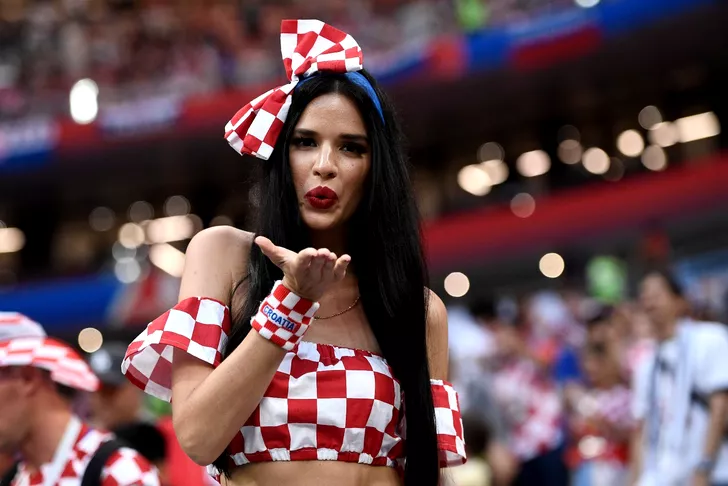 Ivana Knoll, fana Croației. Sursă foto: goal.com