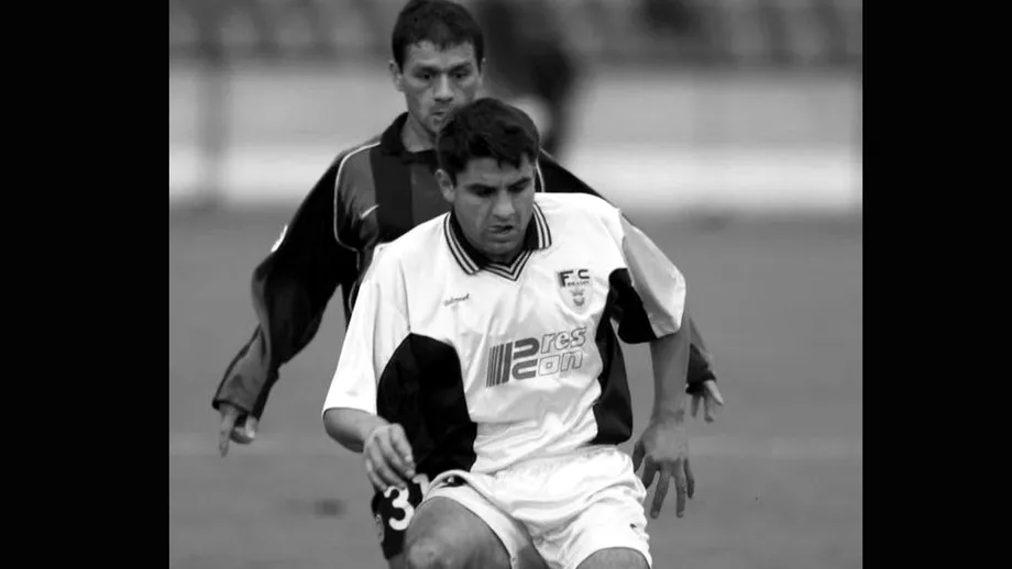 Fostul fundas al lui FC Brasov Aurel Ghindaru a murit la 52 de ani Suferea de o maladie crunta