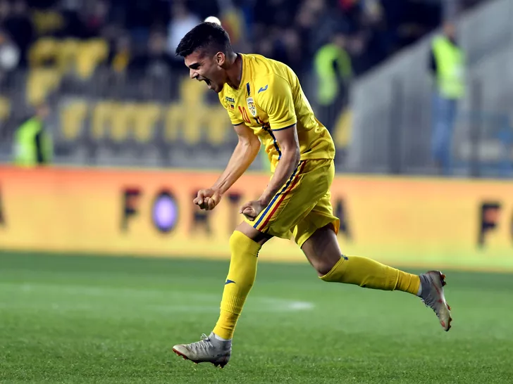 Bucuria lui Ianis Hagi după un gol înscris pentru România U21