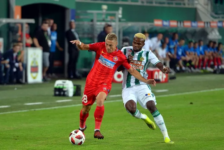 Mihai Roman în meciul Rapid Viena - FCSB