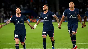 Tripleta magica a lui PSG show total in Ligue 1 Neymar si Mbappe cate un hattrick Messi trei pase decisive Video