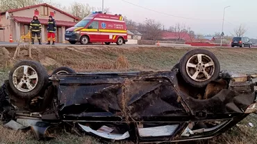 Accident infiorator in Vaslui Soferul a murit pe loc dupa ce a fost proiectat la 25 de metri de autoturism