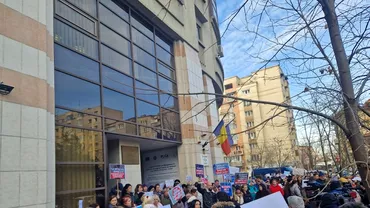 Romania protestelor la inceput de an Medicii de familie picheteaza sediile Caselor de Sanatate si ameninta cu inchiderea cabinetelor