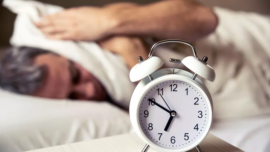 Ce se intampla daca mai dormi 30 de minute dupa ce suna alarma Un nou studiu ia surprins chiar si pe specialisti