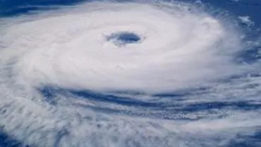 Romania lovita de un ciclon din Marea Mediterana Cum va fi vremea incepand de vineri