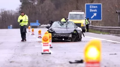 GALERIE FOTO Patru morți și trei mașini Porsche implicate într-un accident rutier groaznic...