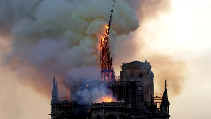 Ce reprezintă Catedrala Notre Dame din Paris! Cât de vechi este monumentul! Construcția a durat 200 de ani