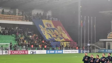 Cum a fost atmosfera la amicalul fratesc dintre Moldova si Romania Mesaj unionist al fanilor tricolori la Chisinau Foto