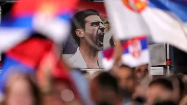 Novak Djokovic primire triumfala la Belgrad dupa titlul castigat la Wimbledon Asteptat de 10000 de fani si cu focuri de artificii Video