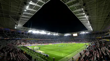 Emil Gradinescu inca un scandal cu fanii CSA Steaua dupa amicalul cu Grecia din Ghencea E un stadion de nebuni propun sal schimbam naibii