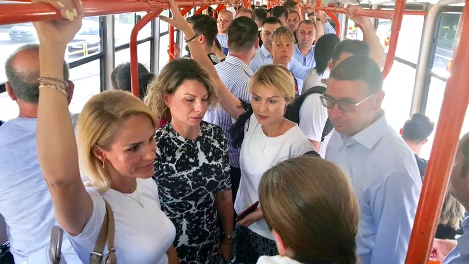 Gabriela Firea plimbare cu tramvaiul 41 Acuze dure legate de oamenii care au insotito