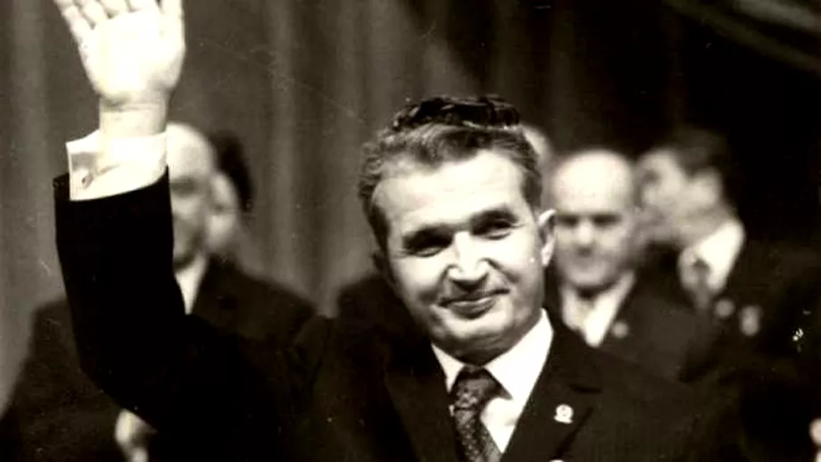 Nicolae Ceausescu a spus cel mai tare banc din istorie Elena Ceausescu a ras in hohote VIDEO
