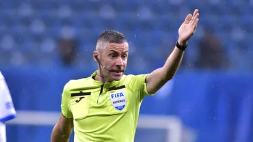 Doua faze la limita in CFR Cluj  Farul 10 Oaspetii au cerut un penalty si validarea unui gol Radu Petrescu ia refuzat Video