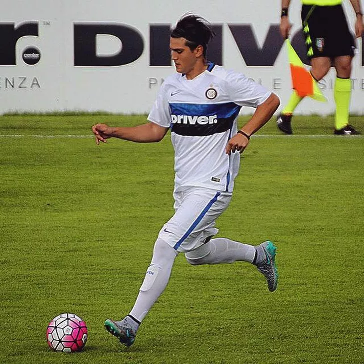 Răzvan Popa într-un meci jucat pentru Inter Milano