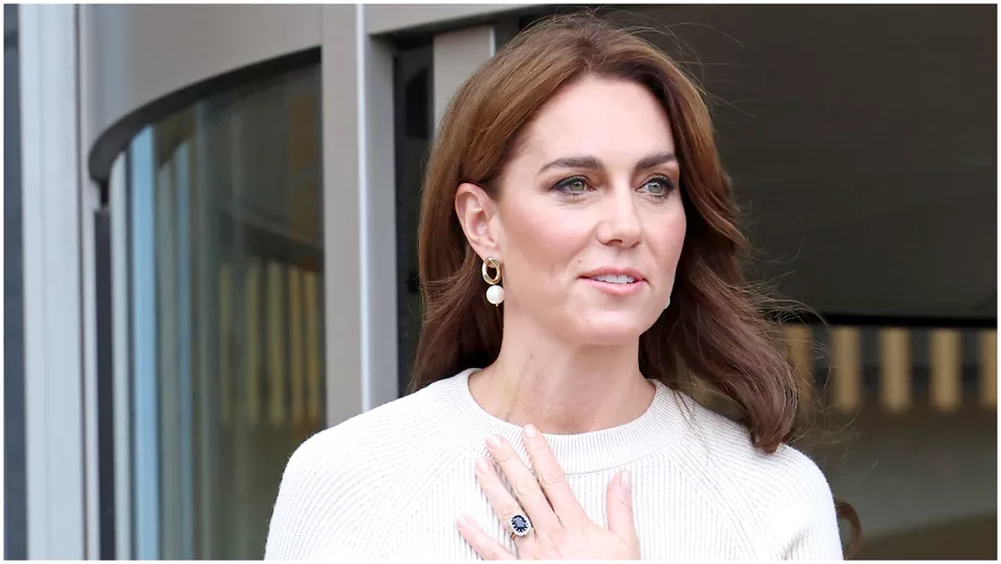 Unghiile de sticla noua moda care lea innebunit pe femei Cum arata manichiura preferata a lui Kate Middleton