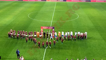 Jucatorii Rapidului au protestat un minut din meciul cu Farul Giulestenii reactie impotriva Jandarmeriei