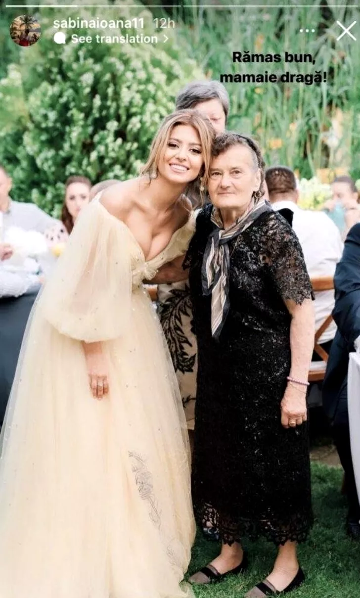 Sabrina, sora lui Gabi Bădălău și bunica acestora. Sursă foto: captură Instagram