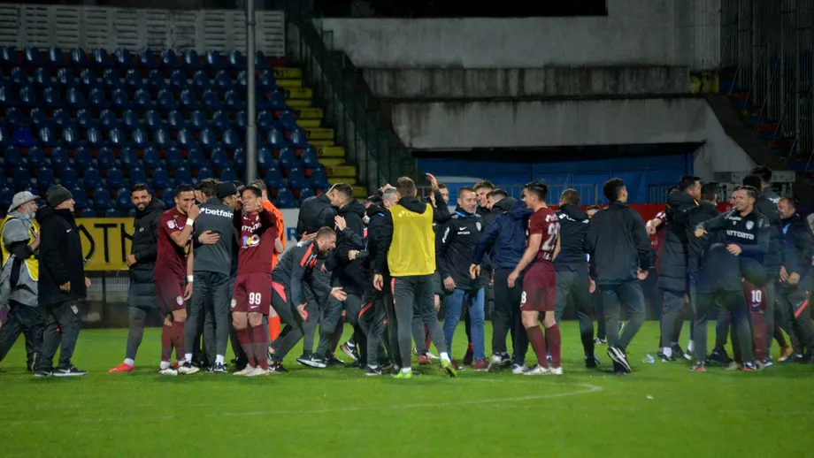 CFR Cluj o depaseste pe FCSB la titluri consecutive Recordul este detinut de Steaua si Chinezul