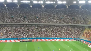 Atmosfera fierbinte pe Arena Nationala la FCSB  Dunajska Streda Cei 40000 de fani au aprins lumina de la telefoane in finalul meciului Video