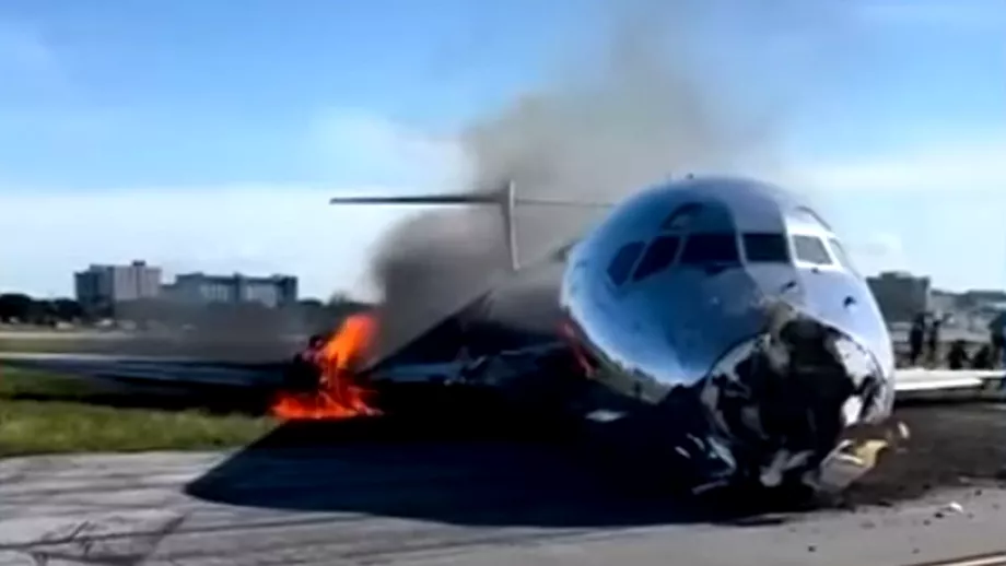 Video Un avion cu 126 de pasageri sa prabusit si a luat foc in Miami