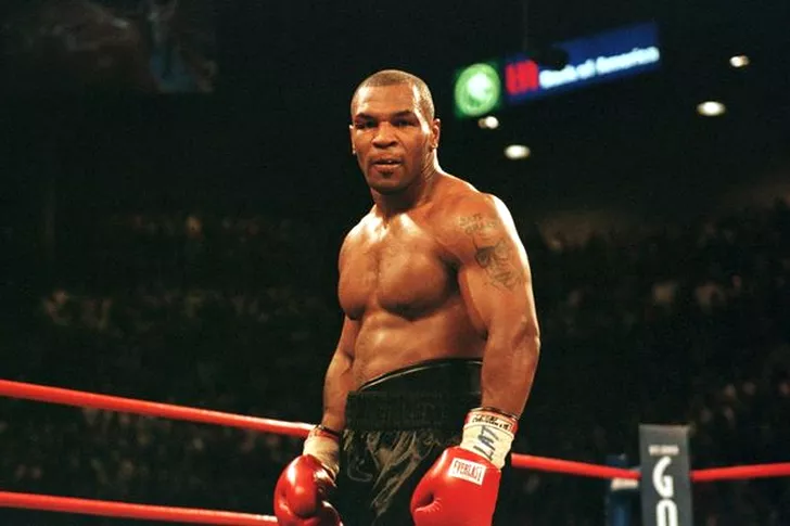 Mike Tyson, un pugilist de legenda
