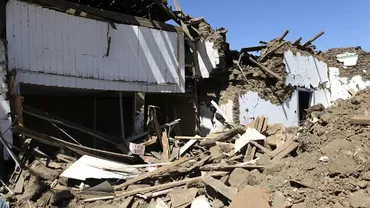 Cutremur devastator in Iran Cinci morti si 19 raniti in urma seismului de 61 grade