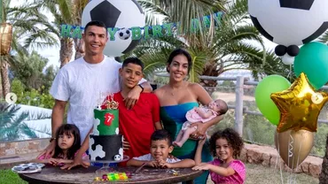 Cristiano Ronaldo mesaj emotionant pentru fiul sau care a implinit 12 ani Vom juca la un moment dat impreuna nu